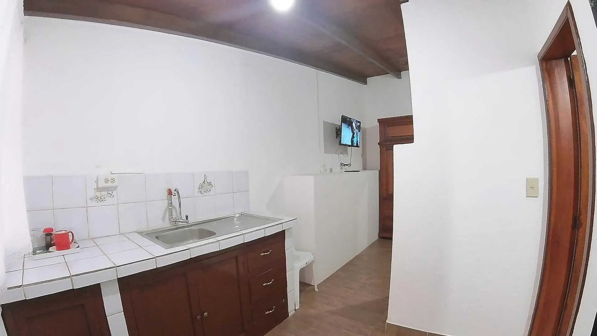Hotel Suite Central Park Tababela كويتو