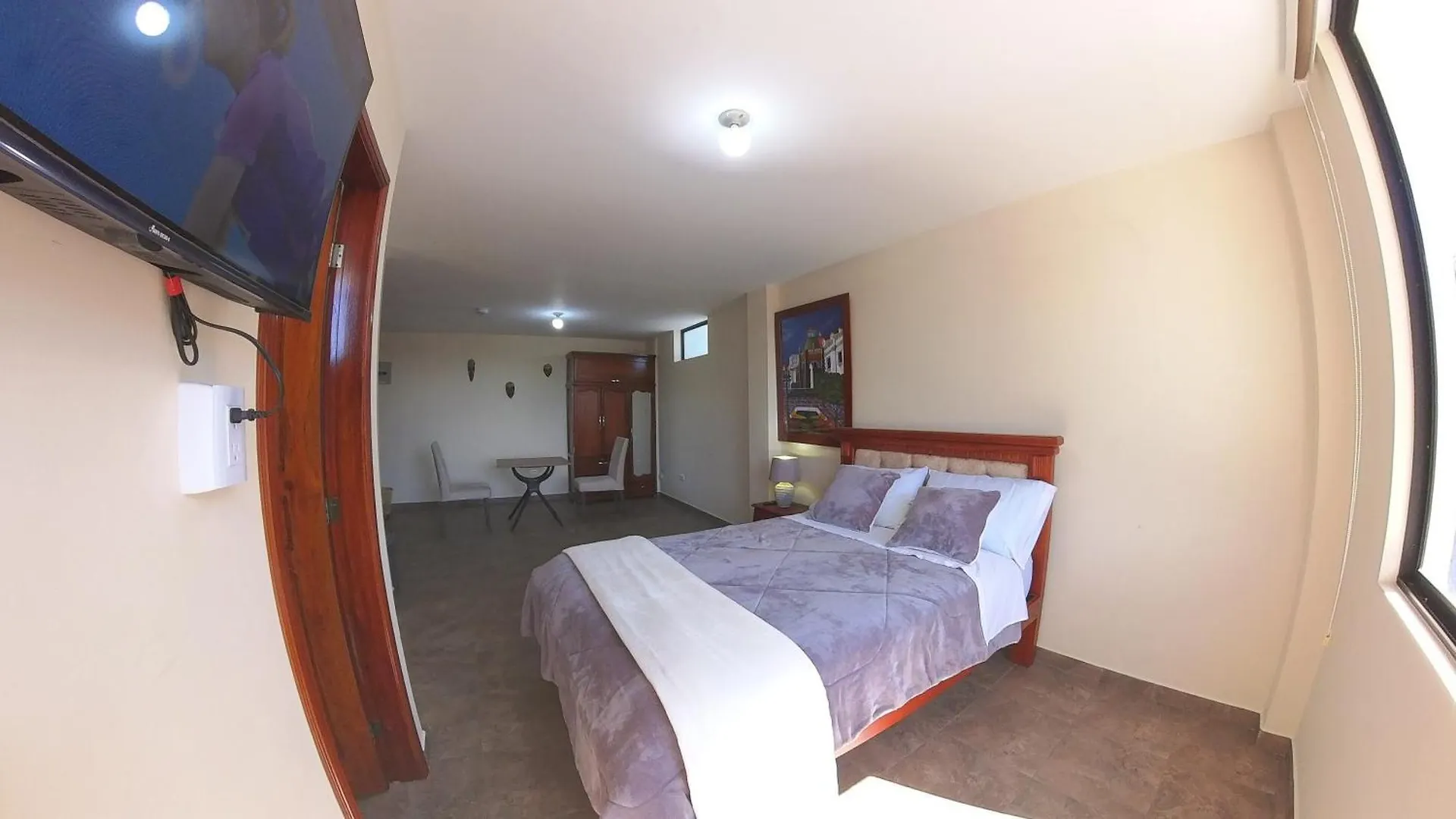 Hotel Suite Central Park Tababela كويتو 0*,