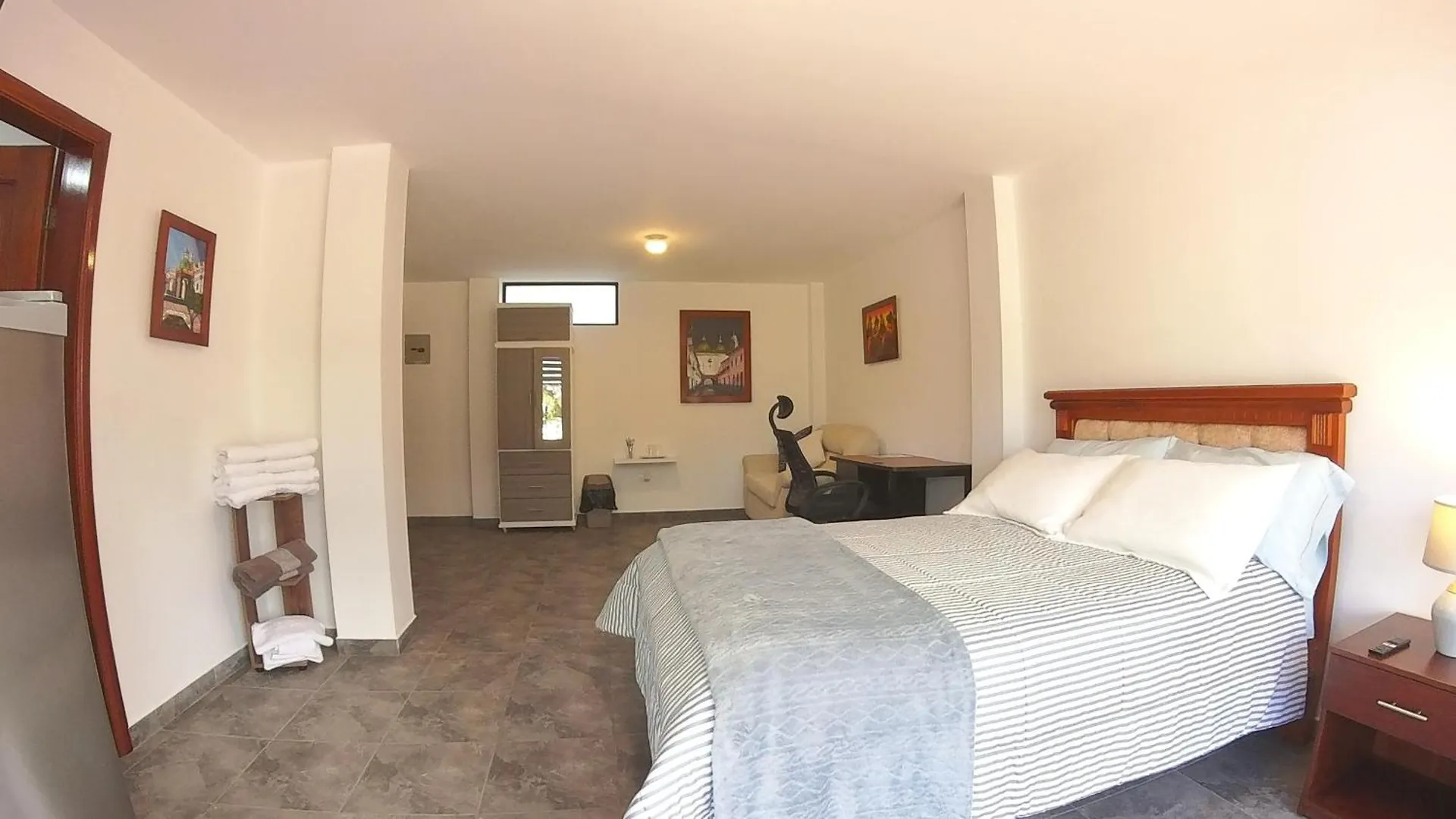 Hotel Suite Central Park Tababela كويتو